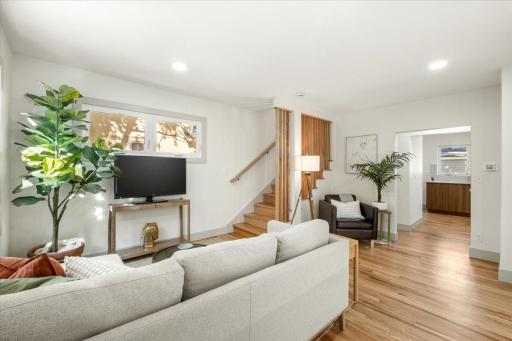 2909 41st Avenue S, Minneapolis, MN 55406