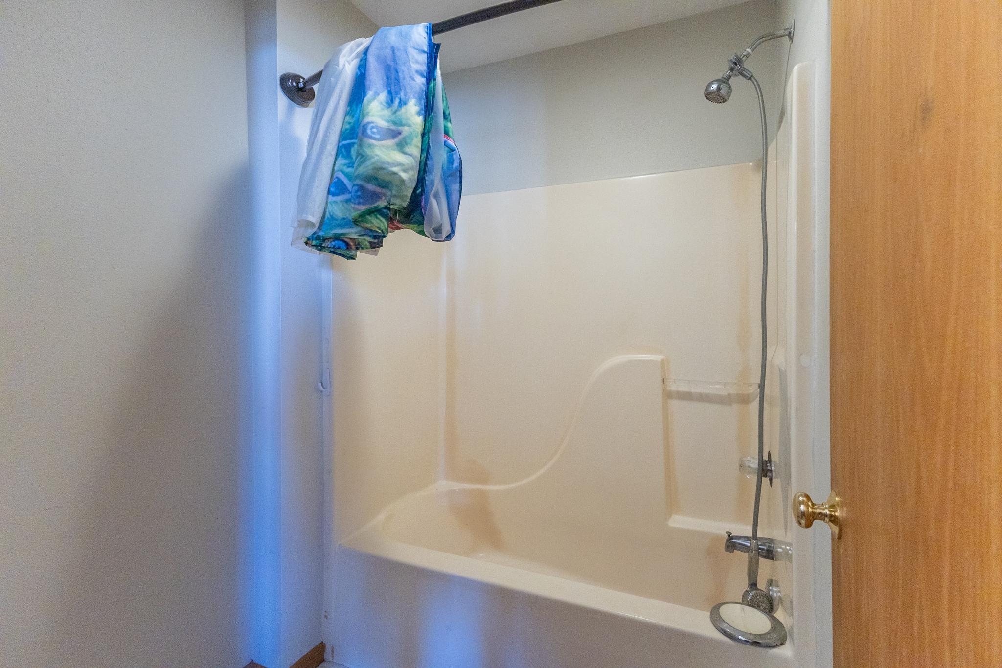 1311 3rd St-35.jpg