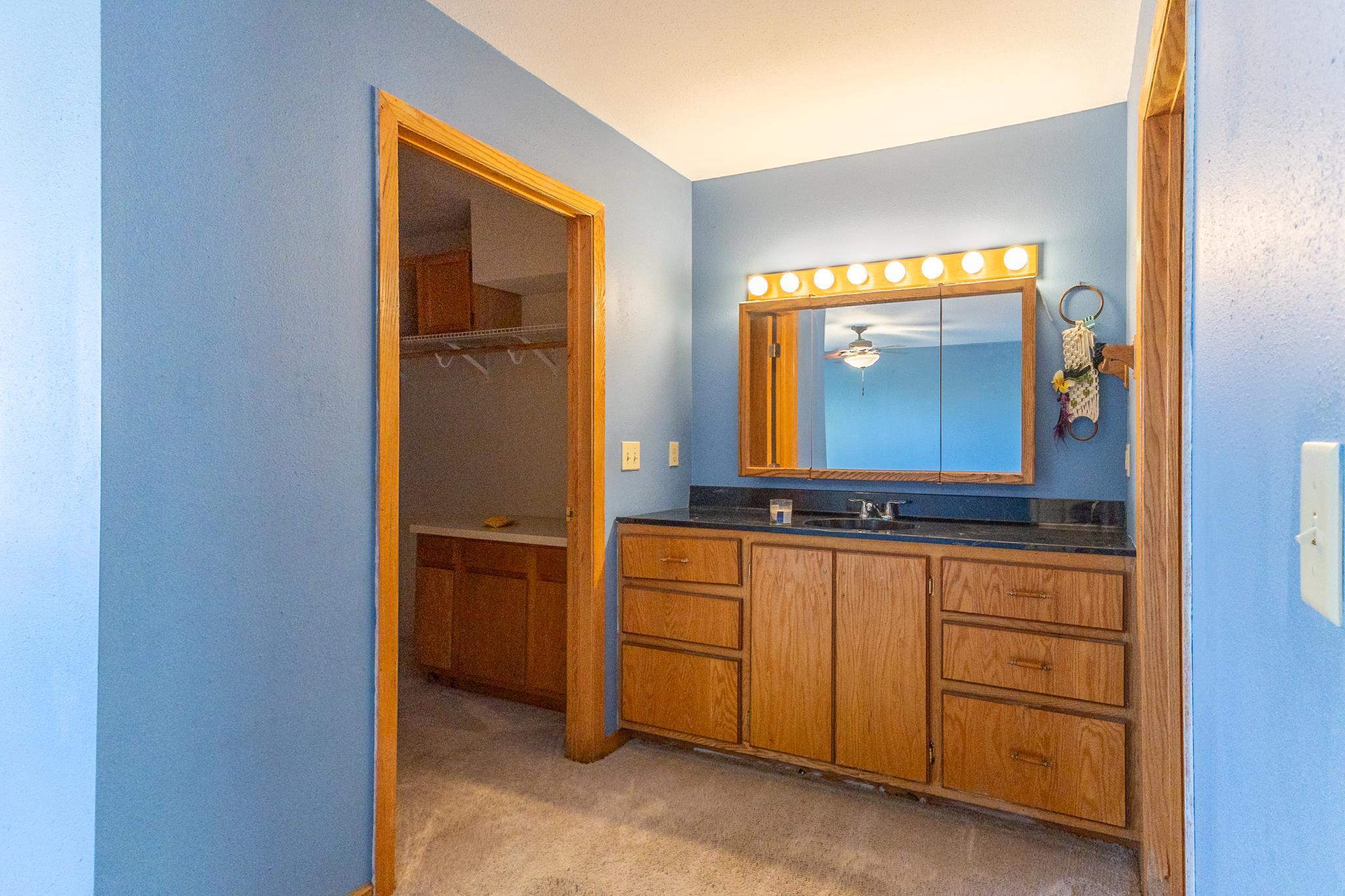 1311 3rd St-32.jpg