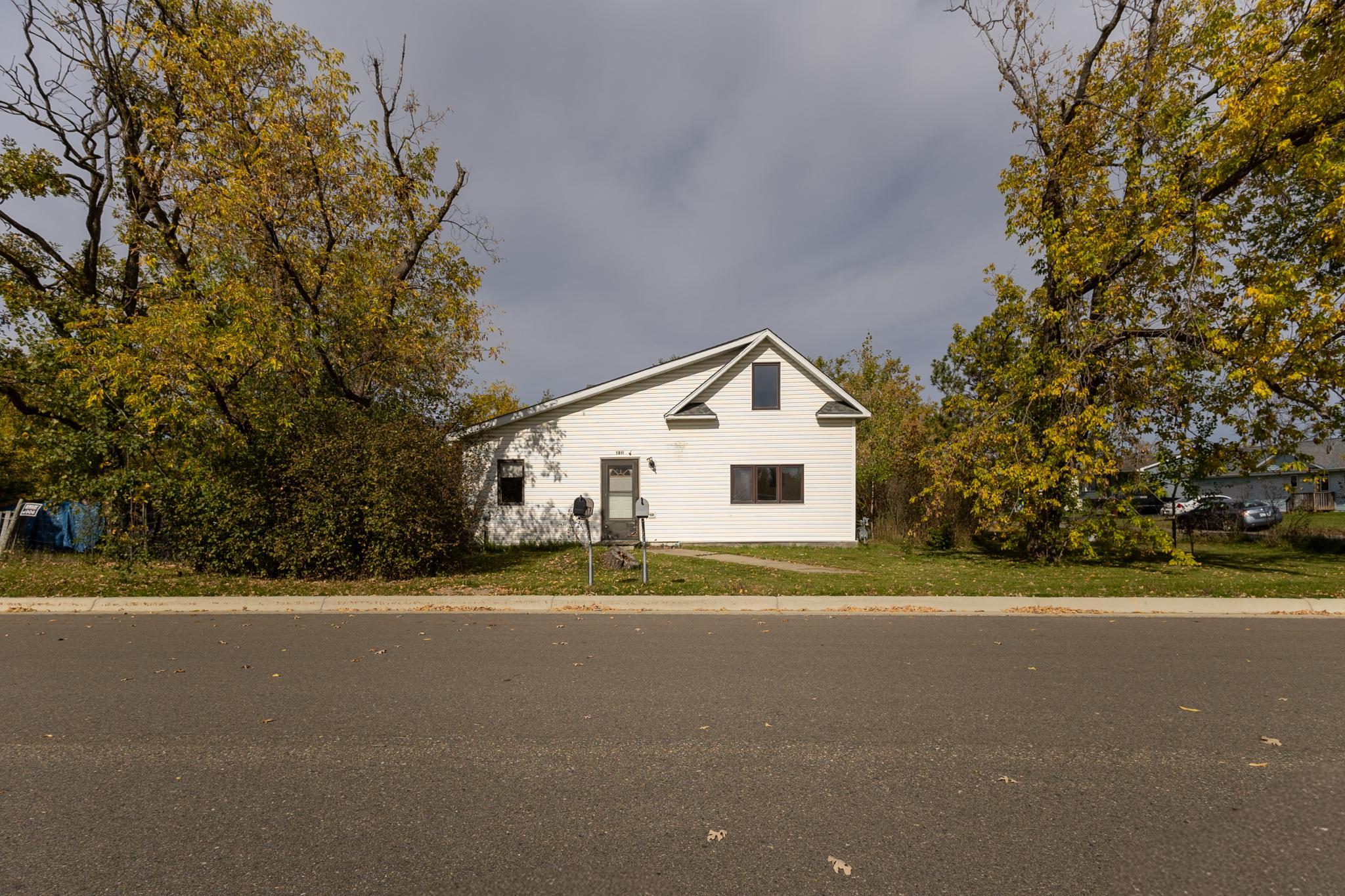 1311 3rd St-2.jpg