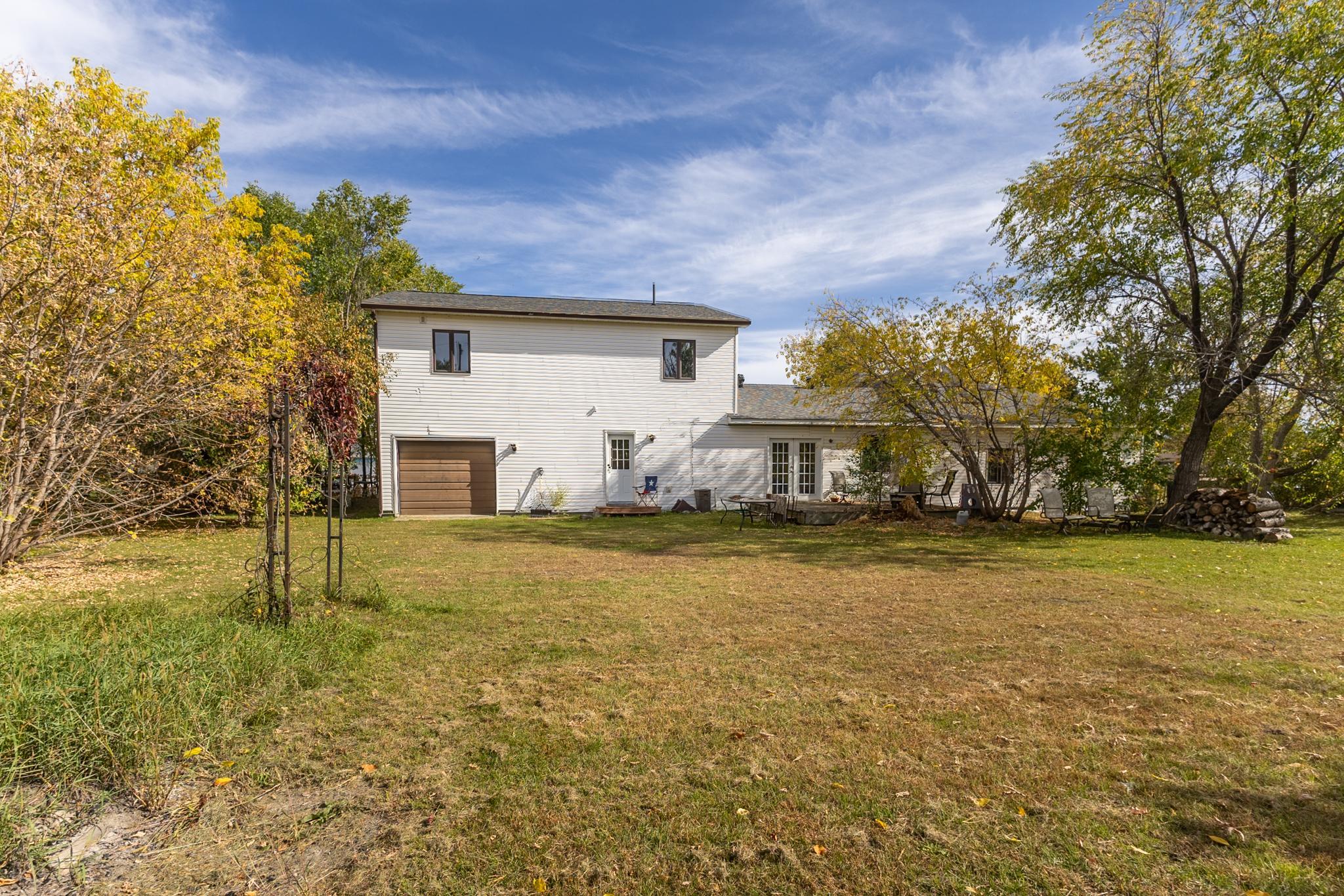 1311 3rd St-50.jpg