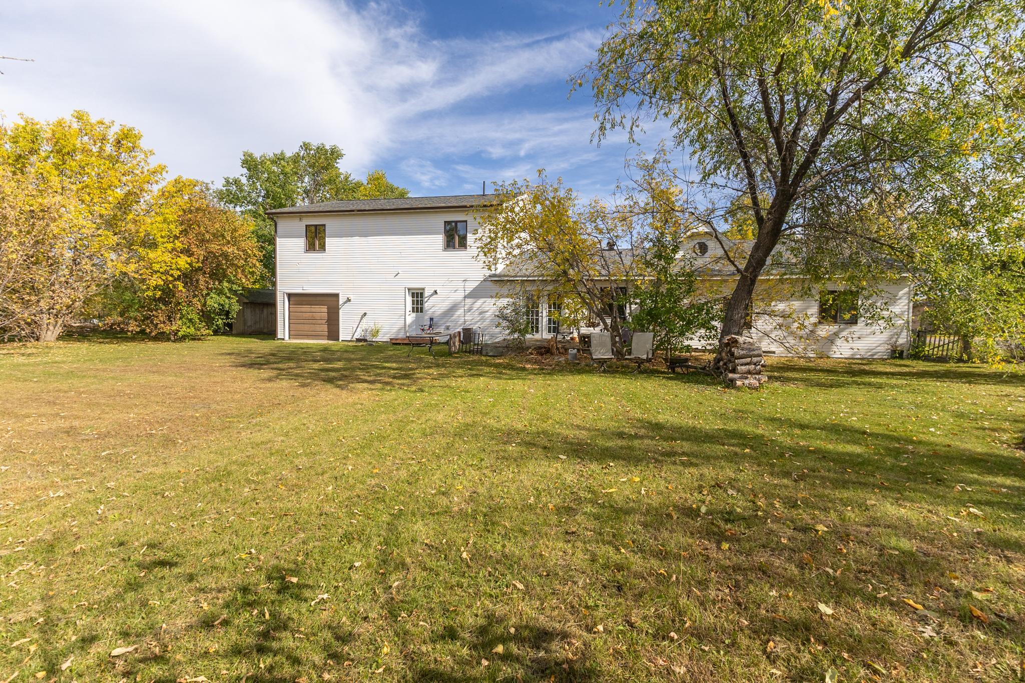 1311 3rd St-49.jpg