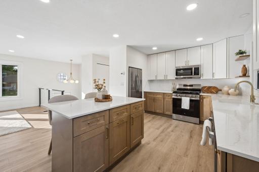 17532 Jaguar Path, Lakeville, MN 55044