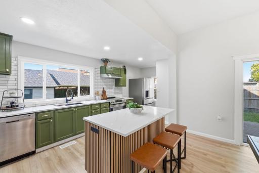 321 7th Street SW, Willmar, MN 56201