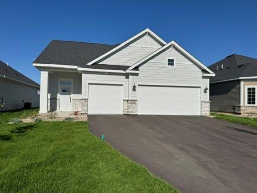 Magnolia - Exterior Front - Lot 61.jpg