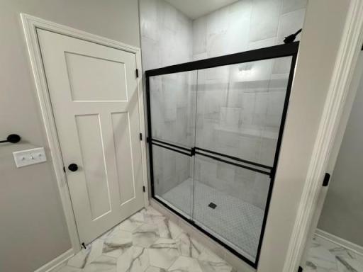 Magnolia - Owner's Suite Bath - Lot 61.jpg