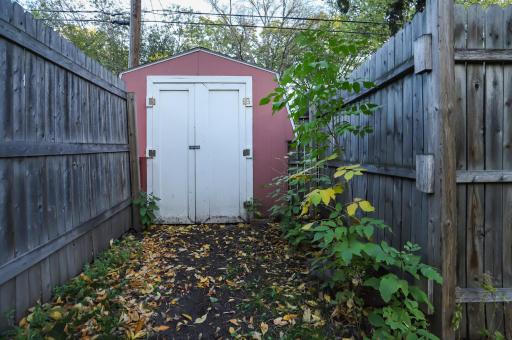 1425 12th Street N, Fargo, ND 58102