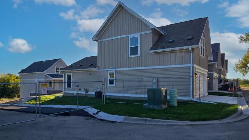 430 Rivoli Drive, Saint Paul, MN 55130