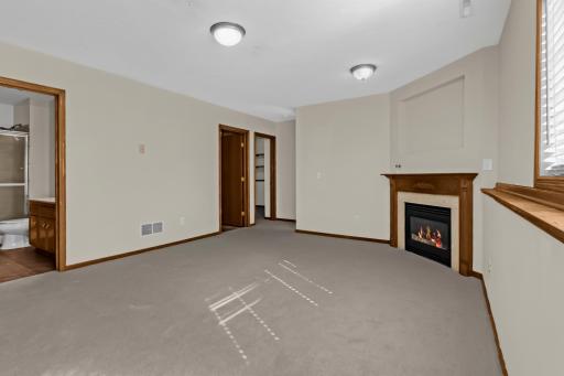 308 W 102nd Street, Bloomington, MN 55420