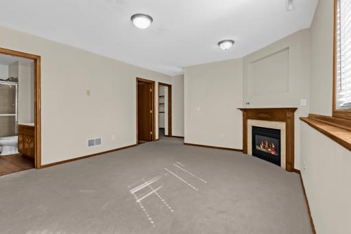 308 W 102nd Street, Bloomington, MN 55420