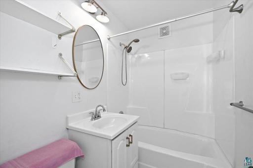 1619 E 4th Street, Superior, WI 54880