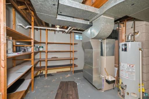 1619 E 4th Street, Superior, WI 54880