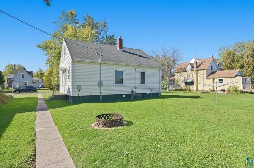 1619 E 4th Street, Superior, WI 54880