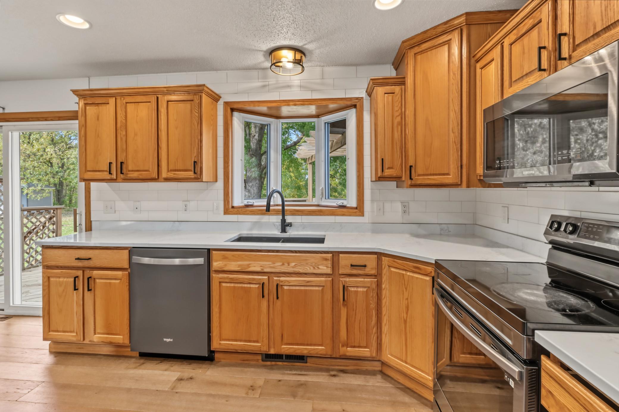 Kitchen 2 upper jpg.jpg