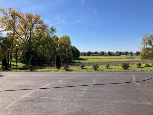 1201 Clear Lake Drive, Waseca, MN 56093