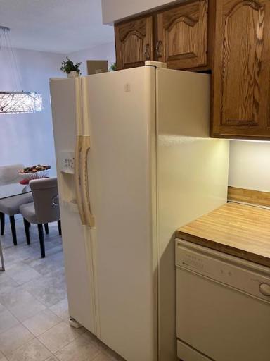 1201 Clear Lake Drive, Waseca, MN 56093