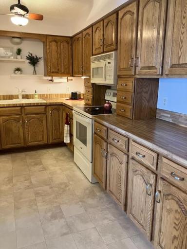 1201 Clear Lake Drive, Waseca, MN 56093