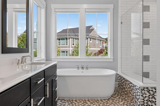 1825 Annika Drive N, Lake Elmo, MN 55042