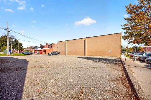 102 W Center Street, Lake City, MN 55041
