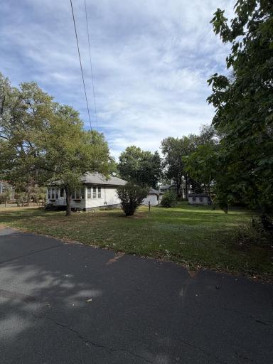1865 Redwing Ave. S, Lakeland, MN 55043