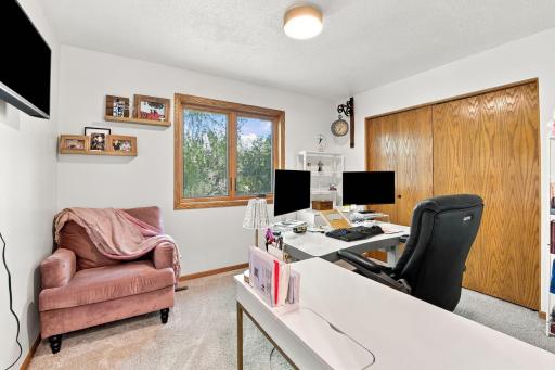 9078 Sierra Road, Woodbury, MN 55125
