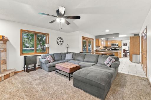 9078 Sierra Road, Woodbury, MN 55125