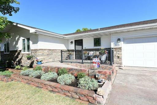 2213 26 1/2 Avenue S, Fargo, ND 58103