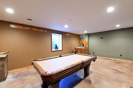 2213 26 1/2 Avenue S, Fargo, ND 58103
