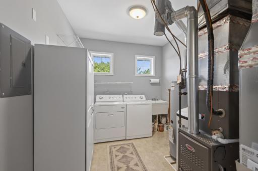 1171 Gallery Lane, Chaska, MN 55318