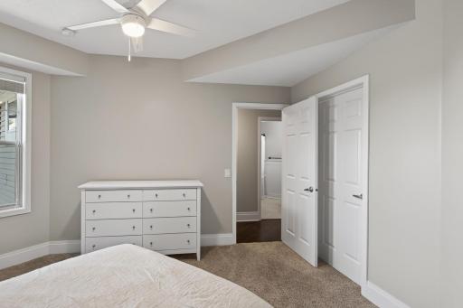1171 Gallery Lane, Chaska, MN 55318