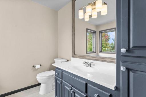52-web-or-mls-9490 Wedgewood Dr-38.jpg