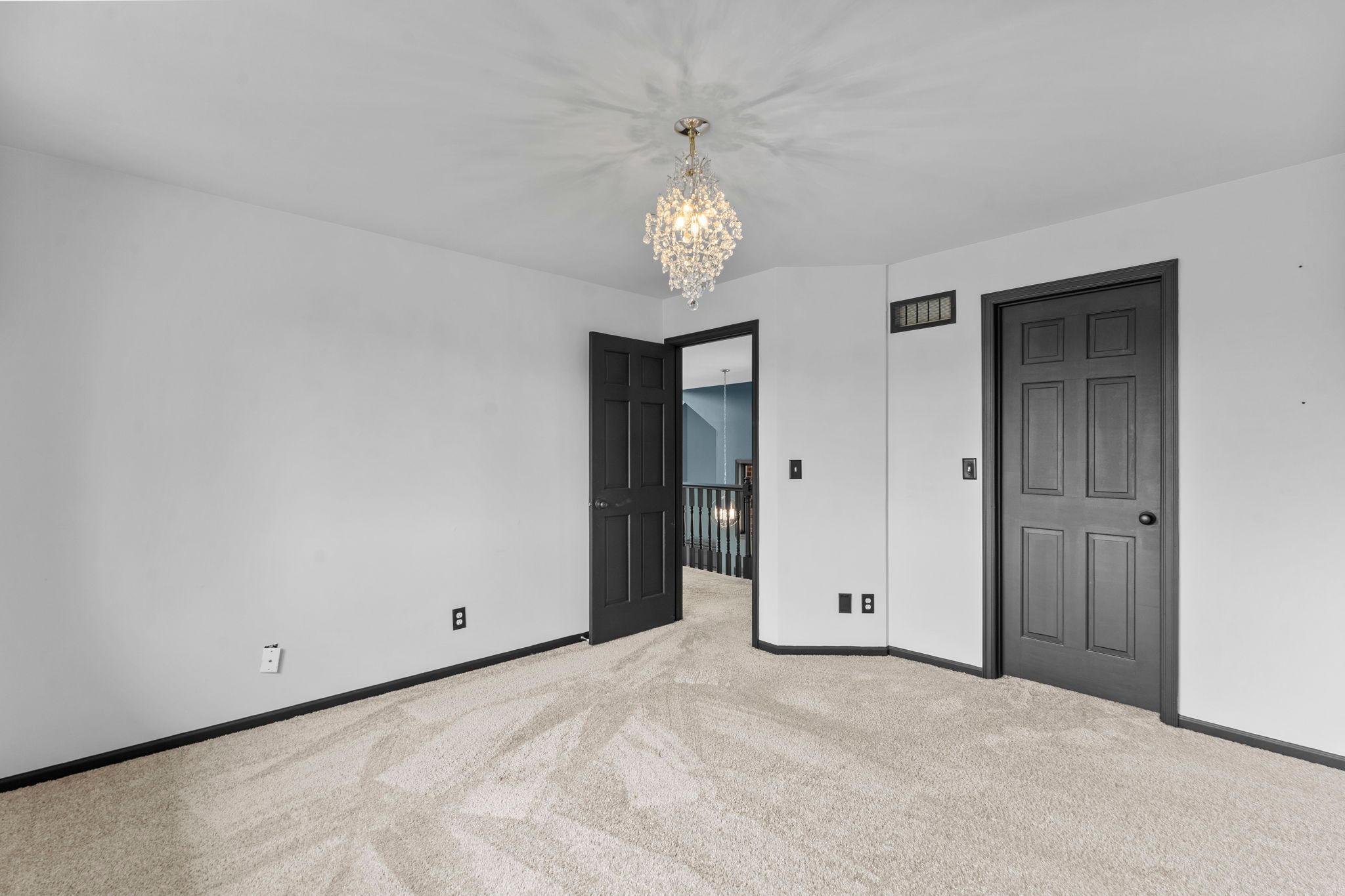 57-web-or-mls-9490 Wedgewood Dr-63.jpg