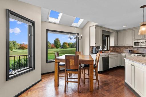 35-web-or-mls-9490 Wedgewood Dr-143.jpg