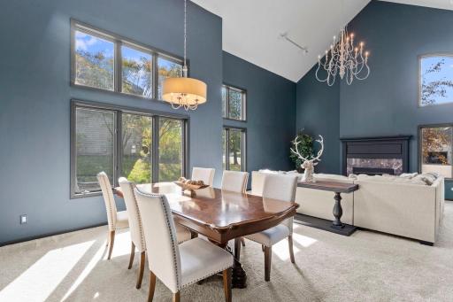 22-web-or-mls-9490 Wedgewood Dr-188.jpg