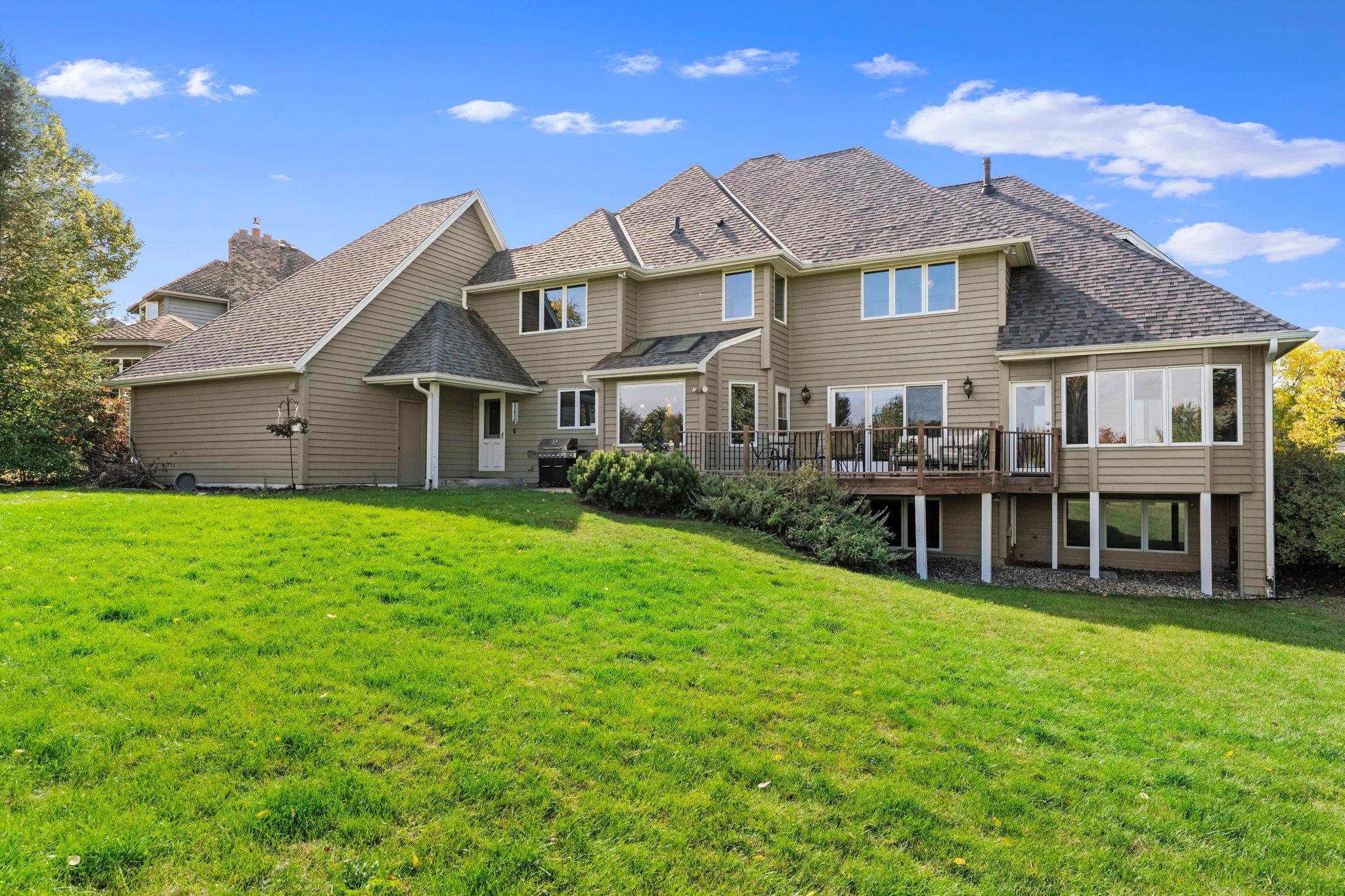 85-web-or-mls-9490 Wedgewood Dr-348.jpg