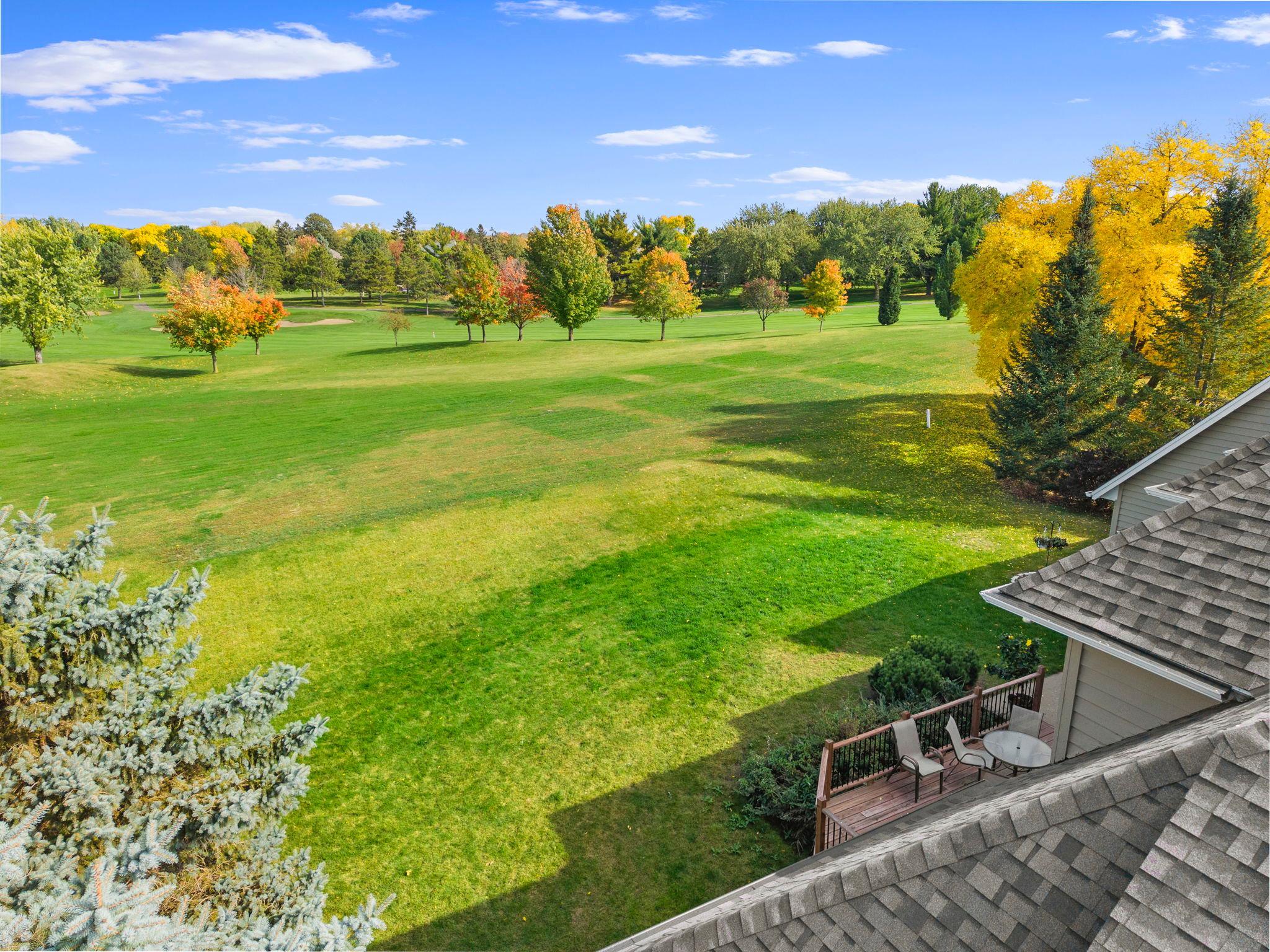 94-web-or-mls-9490 Wedgewood Dr-415.jpg