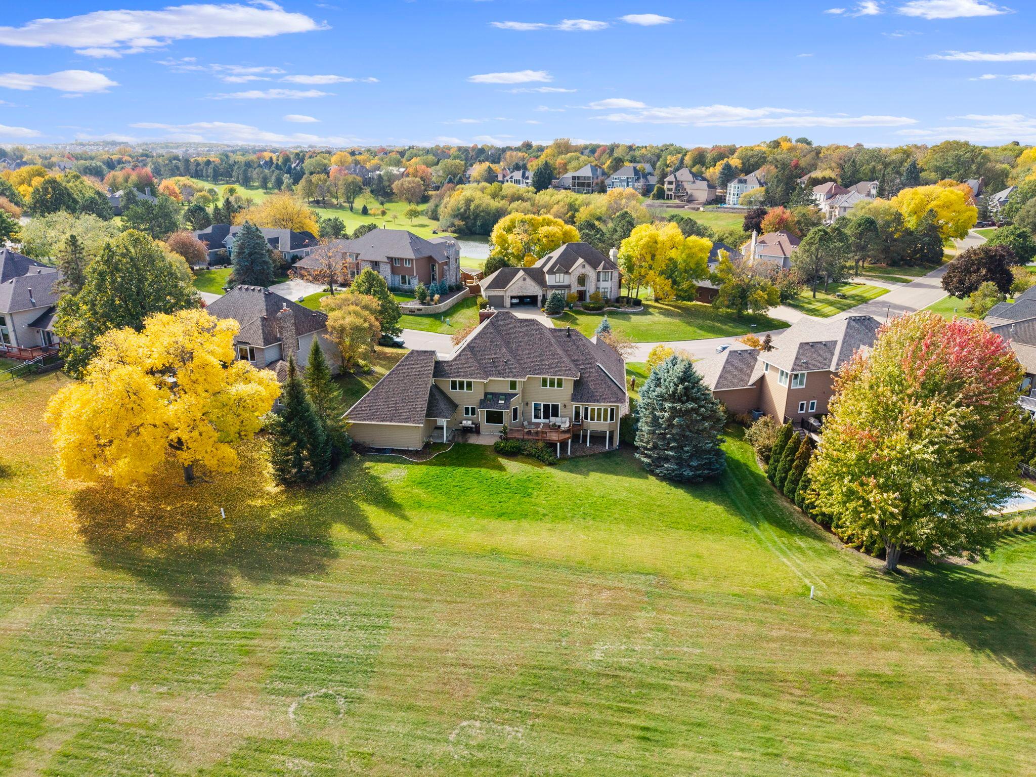 96-web-or-mls-9490 Wedgewood Dr-419.jpg