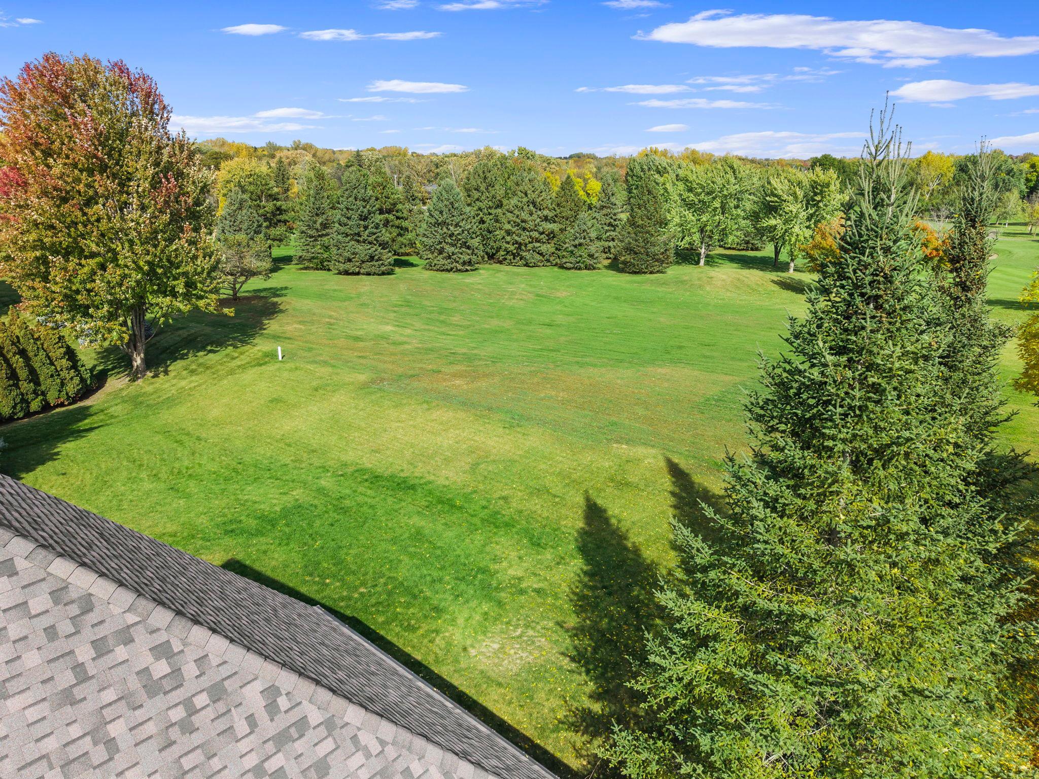 89-web-or-mls-9490 Wedgewood Dr-400.jpg