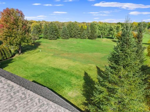 89-web-or-mls-9490 Wedgewood Dr-400.jpg