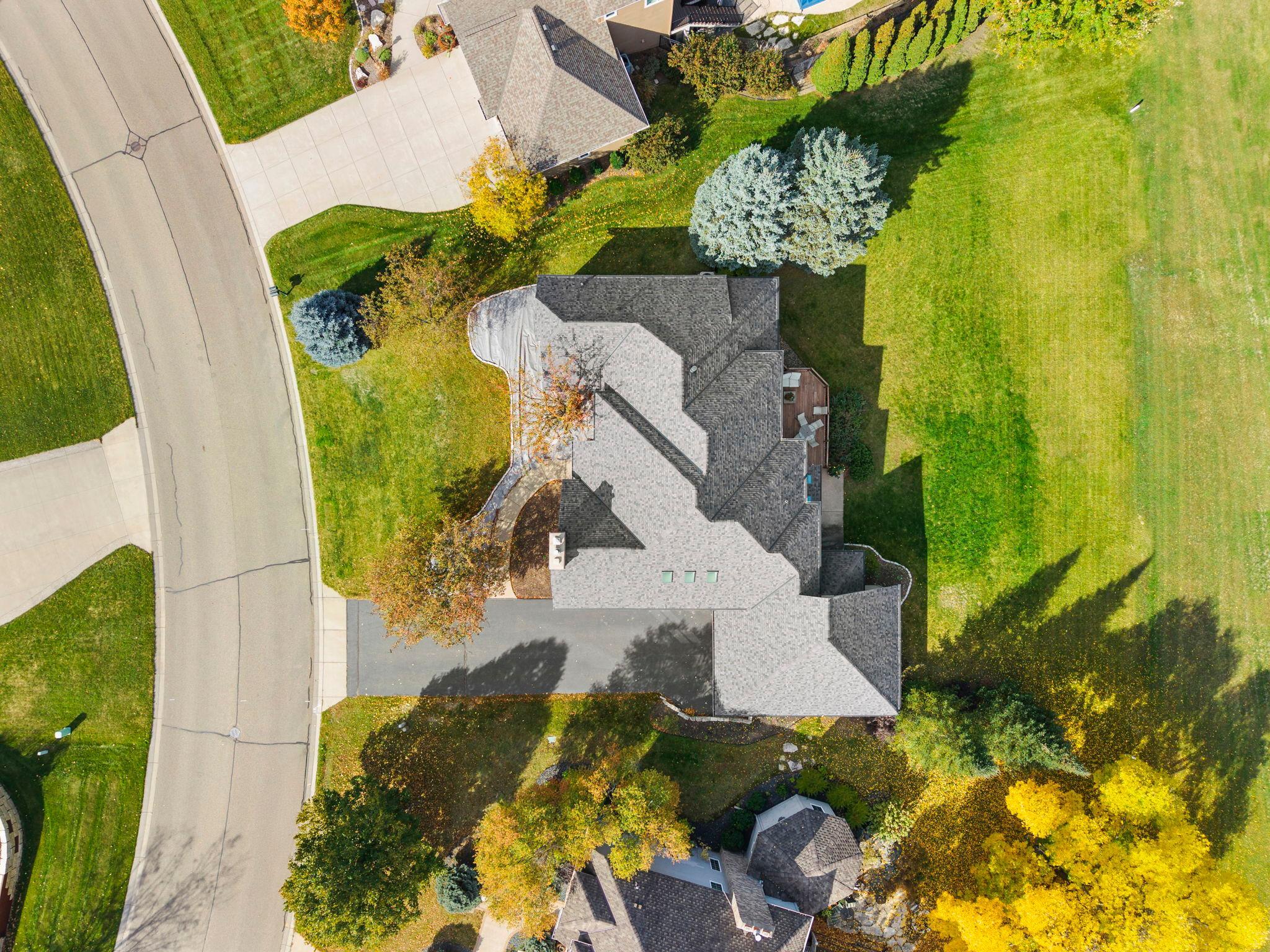 108-web-or-mls-9490 Wedgewood Dr-475.jpg