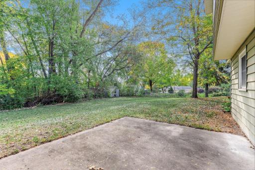 13205 W Manor Boulevard, Burnsville, MN 55337