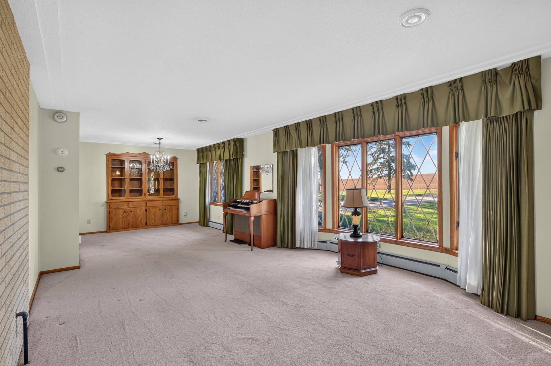 Enjoy your spacious living/dining room space with abundant natural light