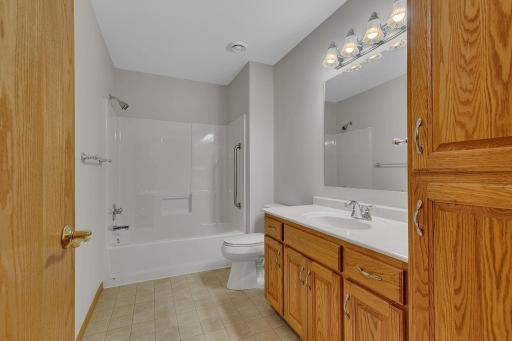 1037 Cory Lane, Saint Cloud, MN 56303