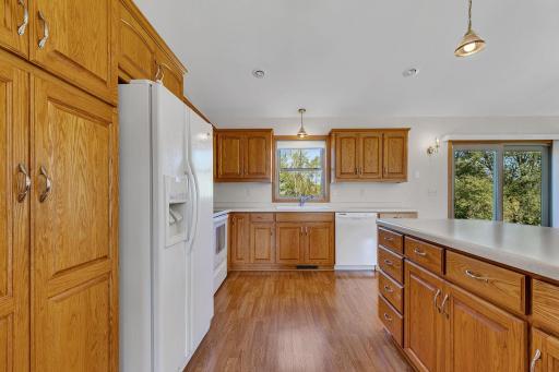 1037 Cory Lane, Saint Cloud, MN 56303