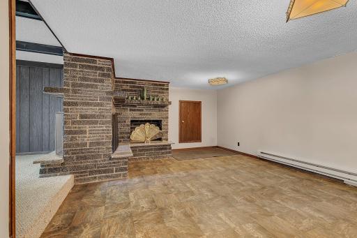 5000 122nd Avenue NE, Spicer, MN 56288