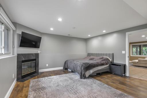 14625 40th Place N, Plymouth, MN 55446