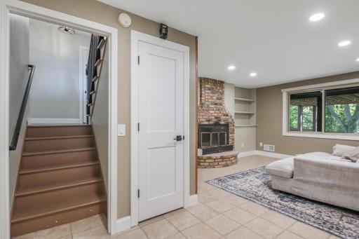 14625 40th Place N, Plymouth, MN 55446