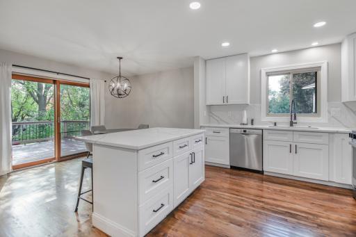 14625 40th Place N, Plymouth, MN 55446