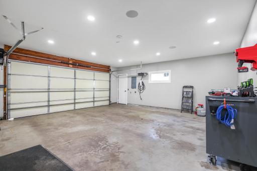 14625 40th Place N, Plymouth, MN 55446