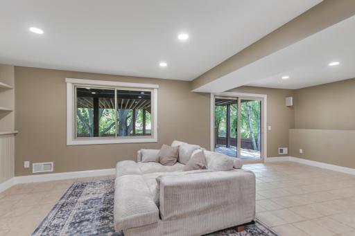 14625 40th Place N, Plymouth, MN 55446